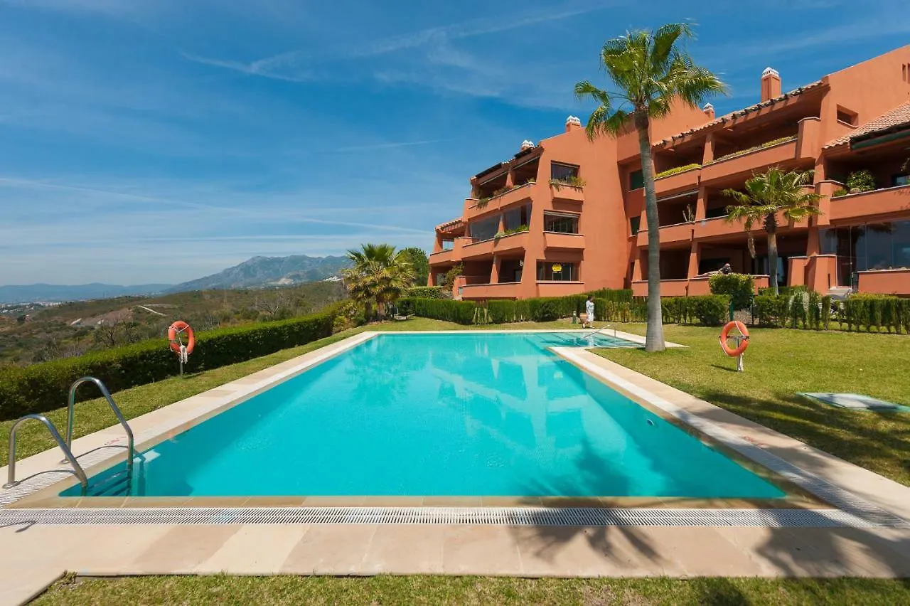 מלון Lagar El Rosario Marbella Canovas דירה
